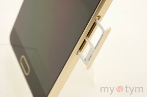 Samsung Galaxy A7 2016 - szuflada otwarta