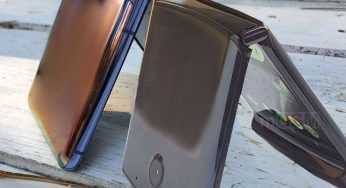 Samsung Galaxy Z Flip vs Motorola Razr – porównanie klapek